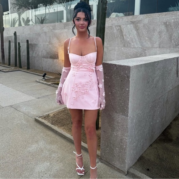 Babyboo Dalary Mini Dress - Blush - size M - Picture 6 of 9